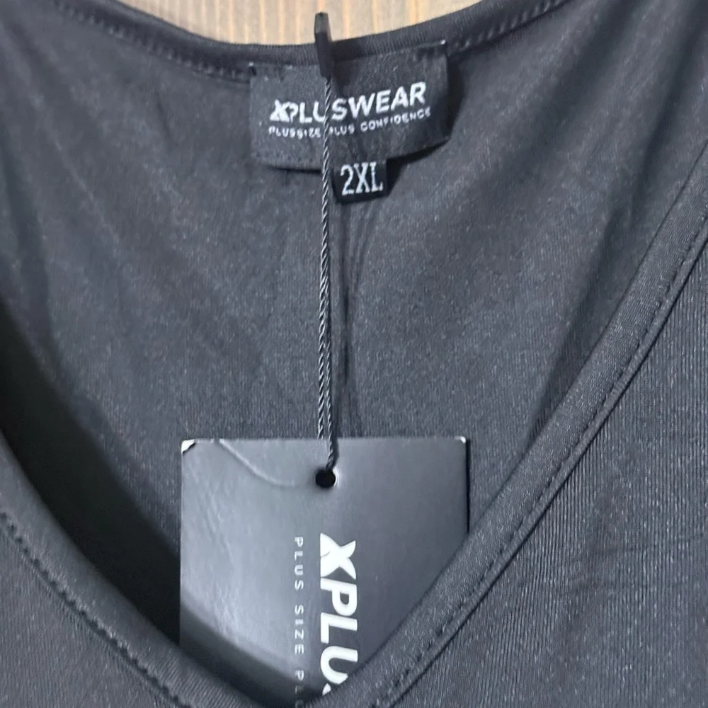 Black High-Low Dress - 2XL - Picture 3 of 6